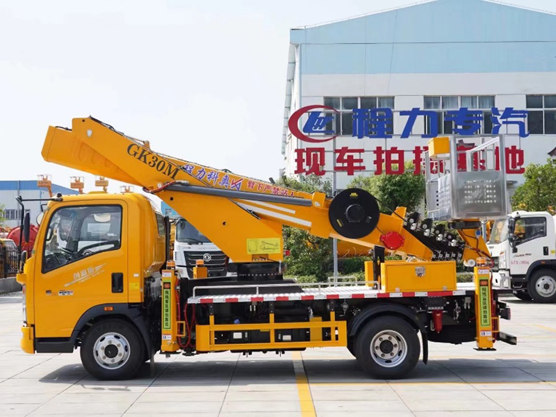 豪沃30米蓝牌高空作业车