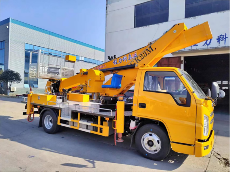江铃顺达23米型高空作业车