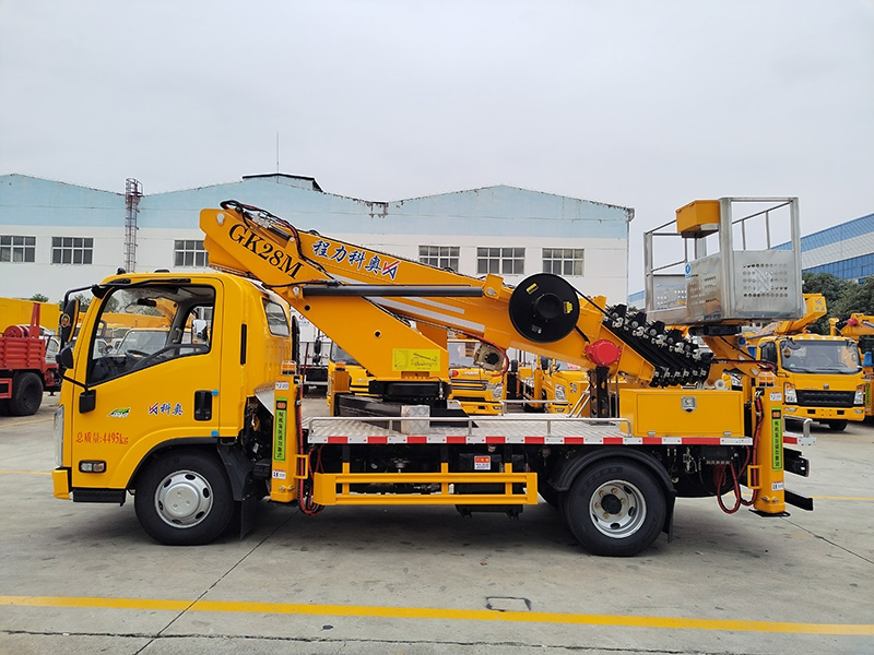五十铃28米2.82高度蓝牌型高空作业车