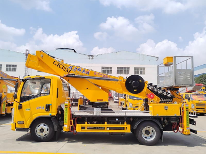 五十铃33米蓝牌型高空作业车