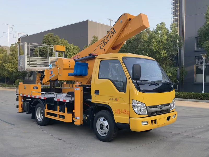 小卡之星27米高空作业车
